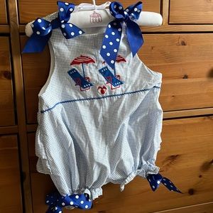 The Bailey Boys Blue Beach Chair Bubble